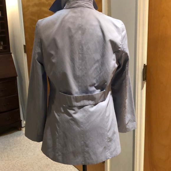 Weatherproof jacket. - Picture 7 of 8